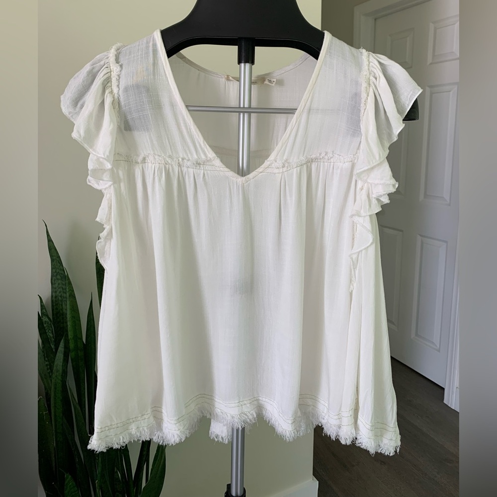 Off-White Trapeze Top With Ruffle Sleeves